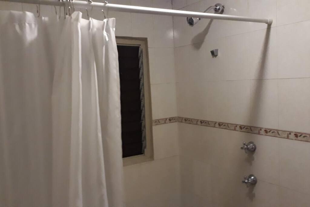 فيلا Casa Ejecutivo Zona Iteso Bahia De Acapulco غوادالاجارا المظهر الخارجي الصورة